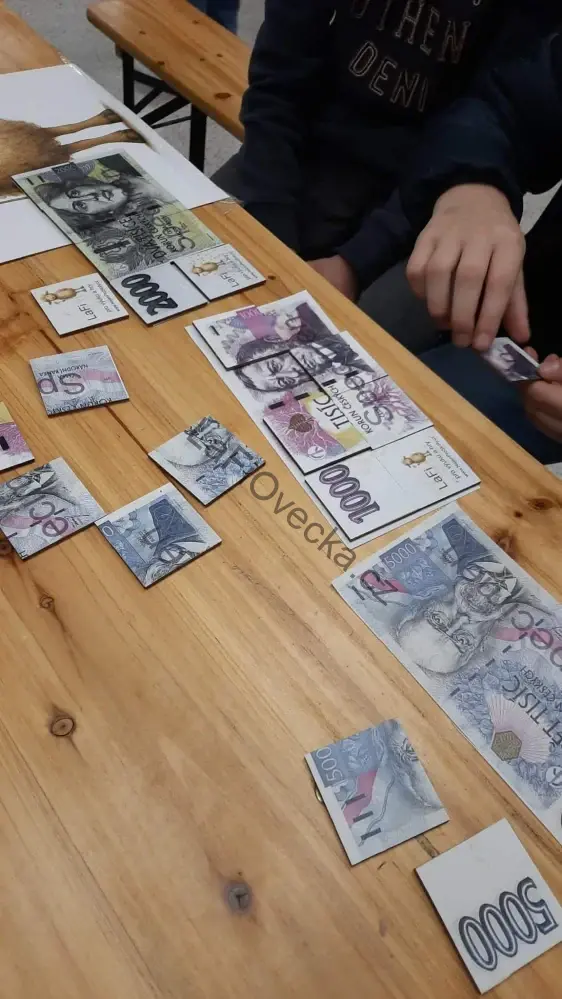 LaFi Dřevěné Puzzle – Peníze (1000, 2000, 5000) | Originální dárek